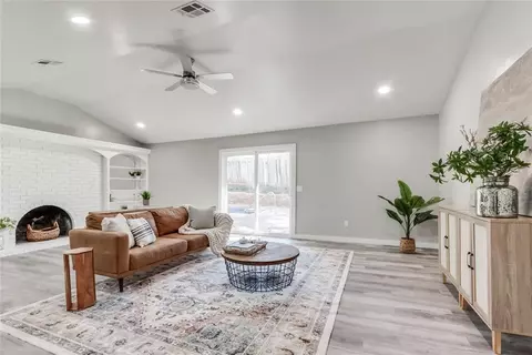 1004 Walnut Ct, Guthrie, OK 73044 photo 8
