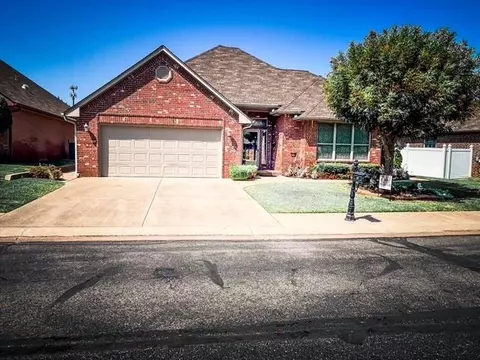 16721 Tonka Trl, Edmond, OK 73012