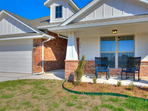 526 Cherrybark Dr, Washington, OK 73093 photo 1