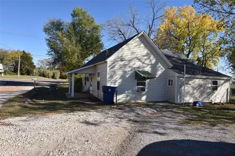 105 W Rush Rd, Guthrie, OK 73044 photo 7
