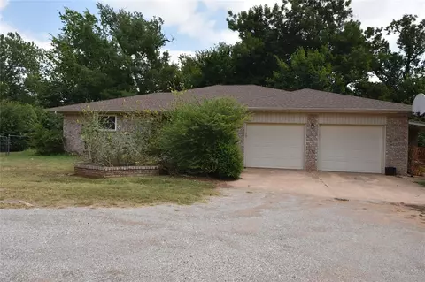 109 W Rush Rd, Guthrie, OK 73044