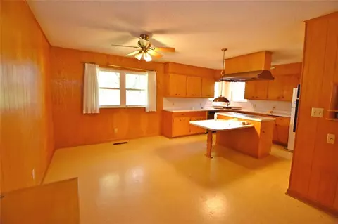 109 W Rush Rd, Guthrie, OK 73044 photo 10