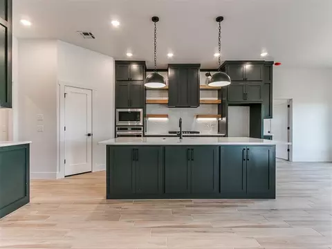 1204 Jaden Blvd, Tuttle, OK 73089 photo 9
