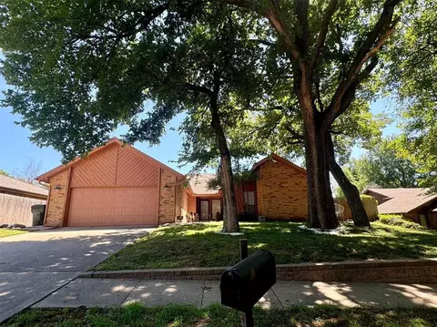509 Alpine Cir, Norman, OK 73072