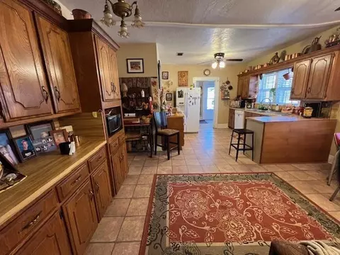 425 S 3rd St, Mountain View, OK 73062 photo 20