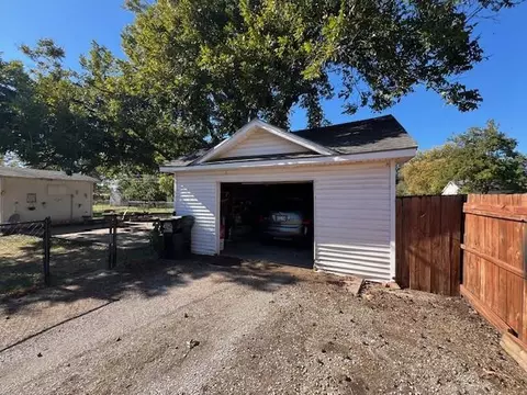 425 S 3rd St, Mountain View, OK 73062 photo 27