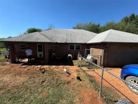 16733 Winding Creek Dr, Newalla, OK 74857