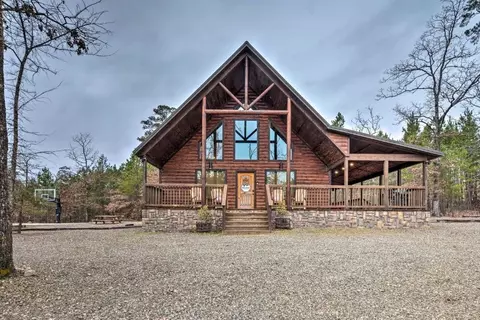 346 Bass Loop, Broken Bow, OK 74728 photo 1