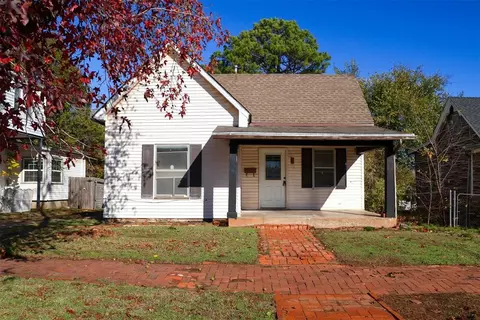 616 E Mansur Ave, Guthrie, OK 73044 photo 2