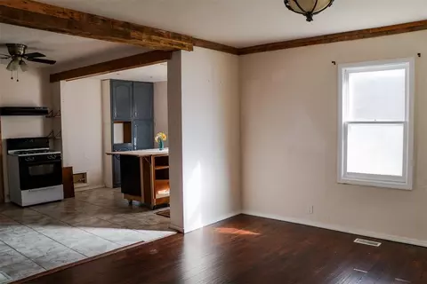 616 E Mansur Ave, Guthrie, OK 73044 photo 7
