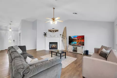 501 Peacock Cir, Altus, OK 73521 photo 8