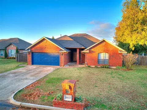 10413 NW 42nd St, Yukon, OK 73099
