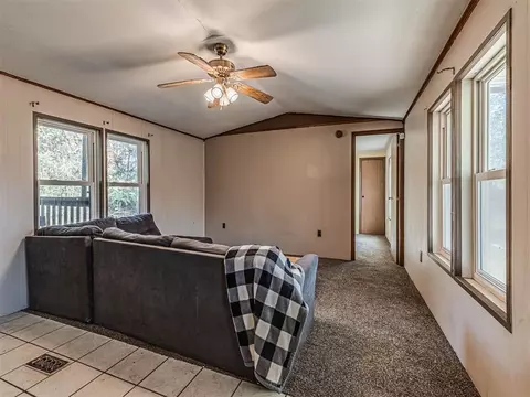 28616 E 44th, Yale, OK 74085 photo 9