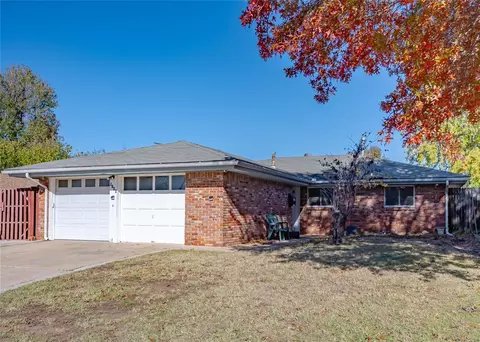 8149 NW 27th St, Bethany, OK 73008
