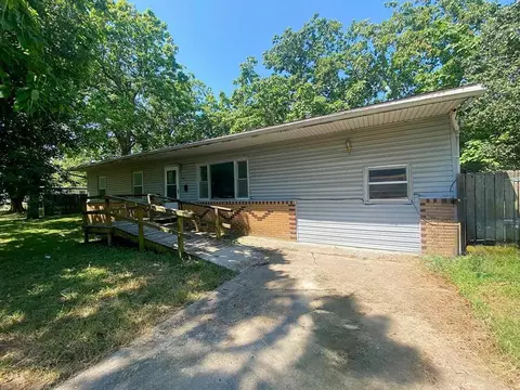 302 Walnut St, South Coffeyville, OK 74072