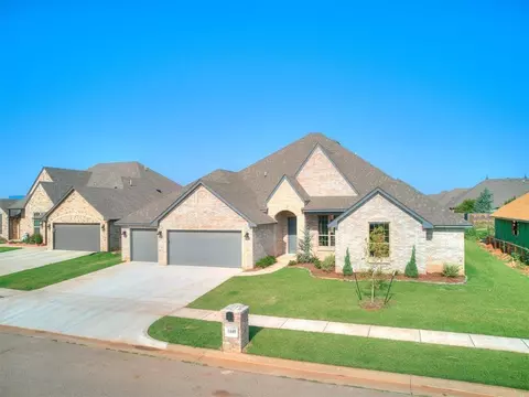 14900 N Stonemanor Dr, Oklahoma City, OK 73142