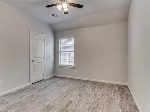 16700 Doyle Dr, Edmond, OK 73012 photo 31
