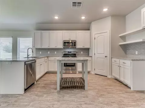 16700 Doyle Dr, Edmond, OK 73012 photo 17