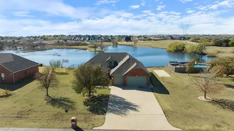 10401 Sundance Dr, Yukon, OK 73099