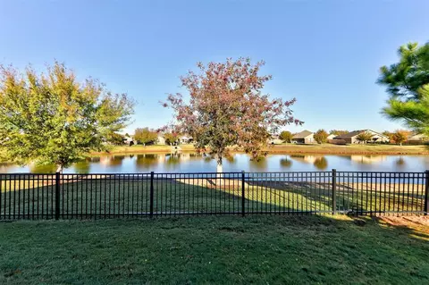 18325 Montoro Way, Edmond, OK 73012