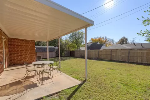 212 E 30th St, Edmond, OK 73013 photo 39