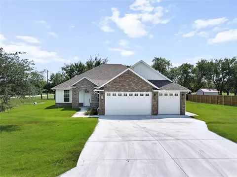 29 Callahan St, Ardmore, OK 73401