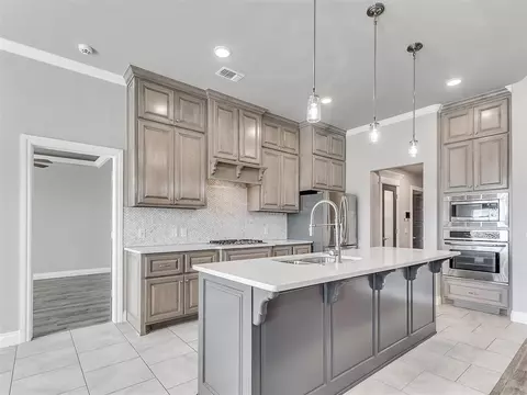 912 NE 34th Ter, Moore, OK 73160 photo 13