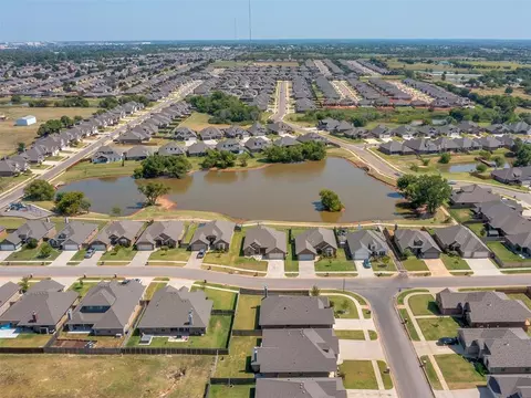 912 NE 34th Ter, Moore, OK 73160 photo 50