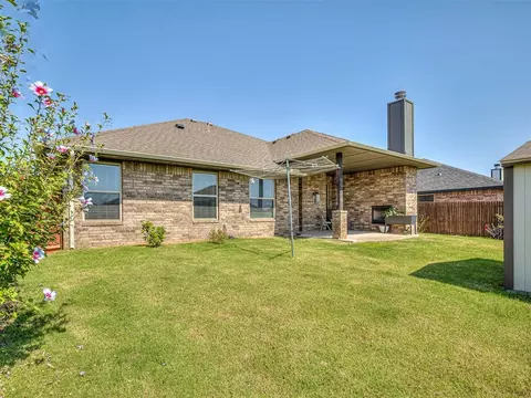 912 NE 34th Ter, Moore, OK 73160 photo 45