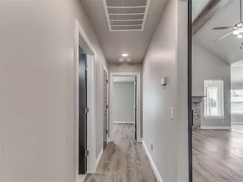 912 NE 34th Ter, Moore, OK 73160 photo 35