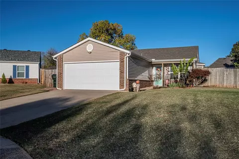 1043 Pinelake Ct, Norman, OK 73071