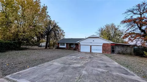 10209 NE 12th St, Midwest City, OK 73130
