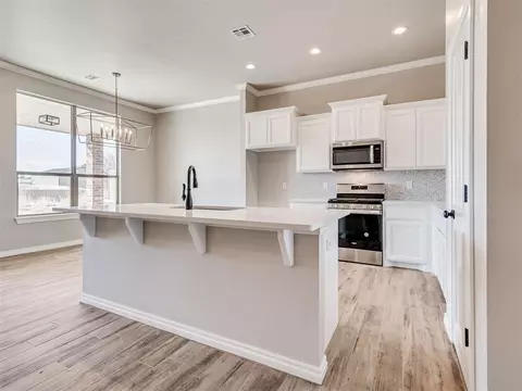 7408 SW 102nd Ct, Oklahoma City, OK 73169