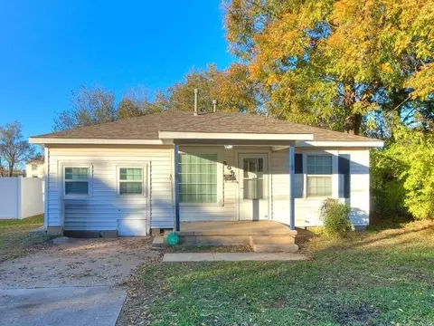 505 W Acres St, Norman, OK 73069