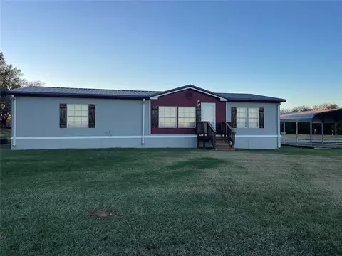 7150 Sunburst Dr, Lexington, OK 73051