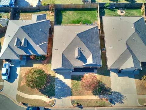 209 Evie Pl, Moore, OK 73160 photo 34