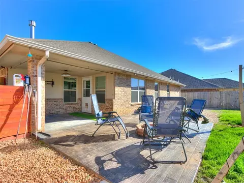 209 Evie Pl, Moore, OK 73160 photo 30