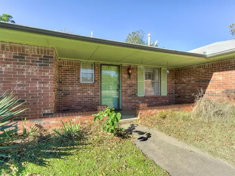 3923 N Thompkins Ave, Bethany, OK 73008 photo 3
