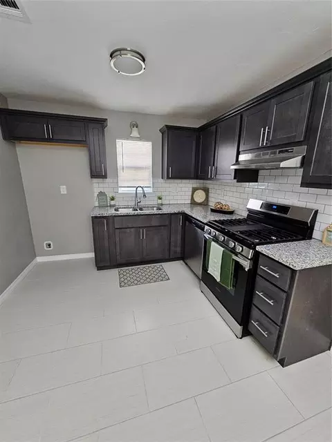 1447 S Genessee Ave, Oklahoma City, OK 73129