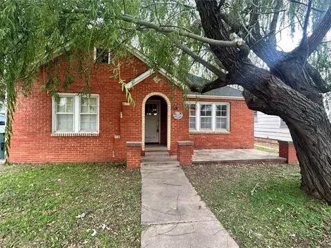 105 N Cherry St, Pauls Valley, OK 73075