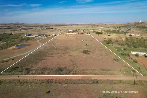 22977 E 1650 Rd, Snyder, OK 73566