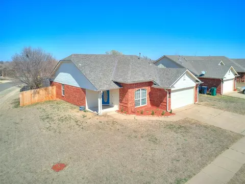 2517 NW 182nd St, Edmond, OK 73012