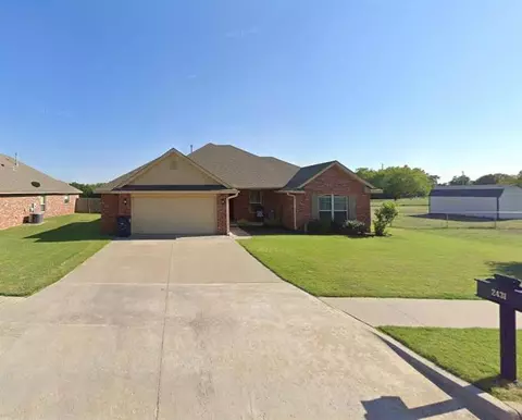 2431 E Bradley St, Shawnee, OK 74804