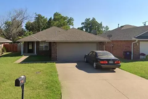 1207 Orchard Dr, Shawnee, OK 74804