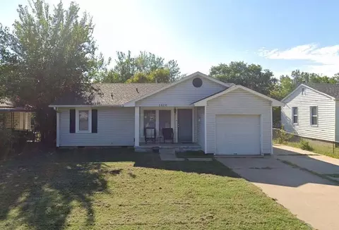 1610 N Center Ave, Shawnee, OK 74804