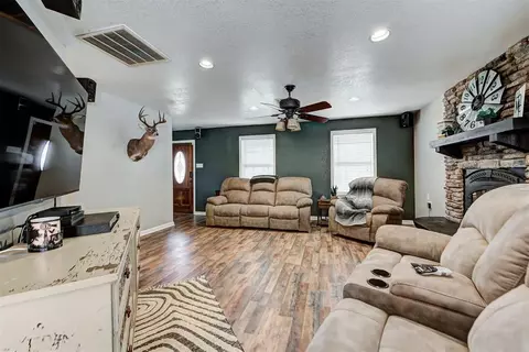 14001 Iron Rd, Mcloud, OK 74851 photo 11