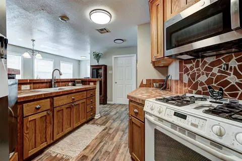 14001 Iron Rd, Mcloud, OK 74851 photo 21