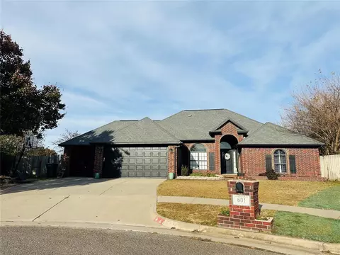 601 SW 156th Pl, Oklahoma City, OK 73170