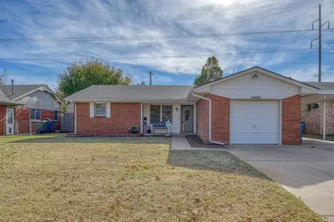 308 Ridgecrest Rd, Edmond, OK 73013