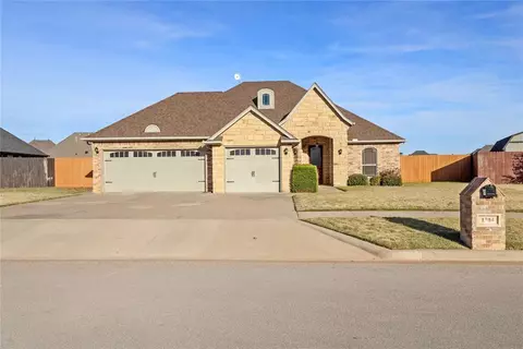 1304 Crimson Ave, Weatherford, OK 73096